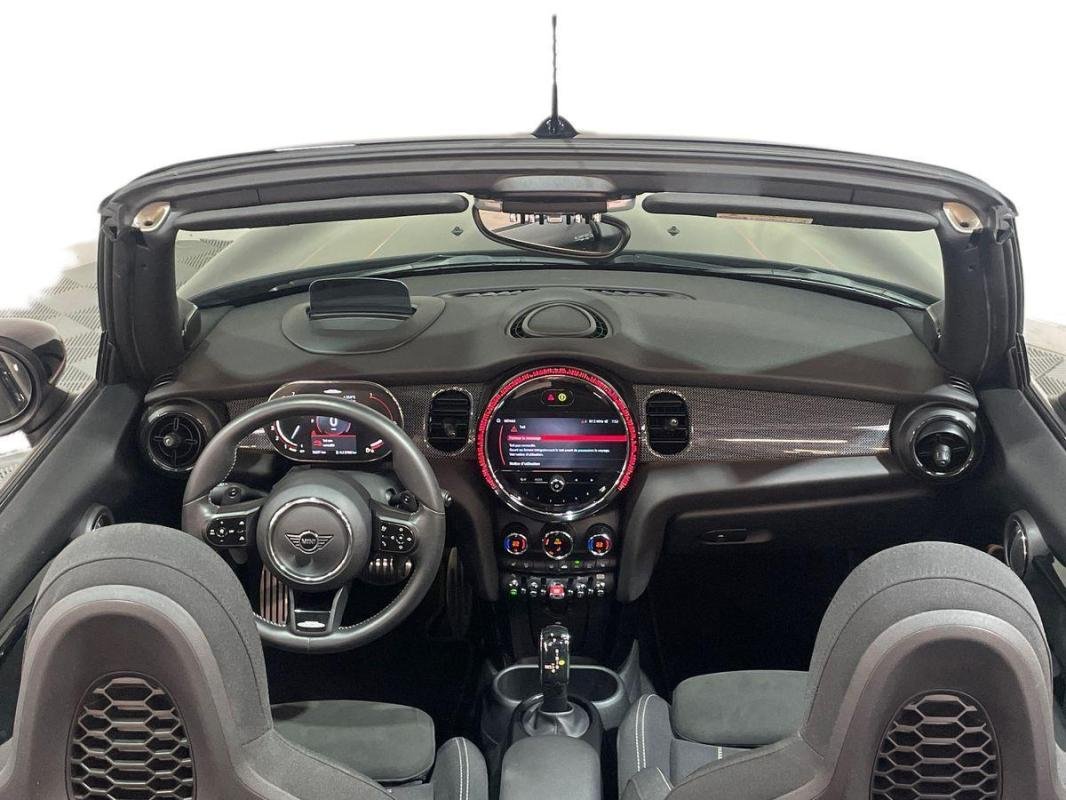 Mini Cabrio - Photo 8