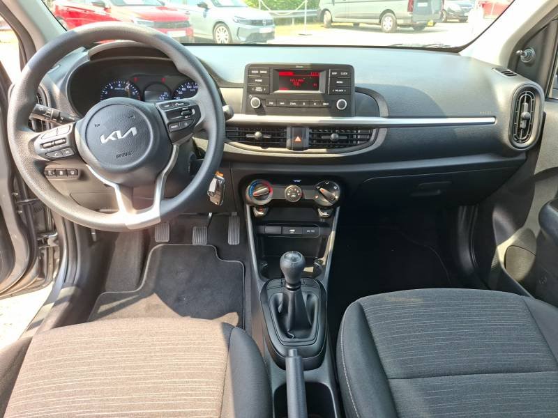 Kia Picanto - Photo 23