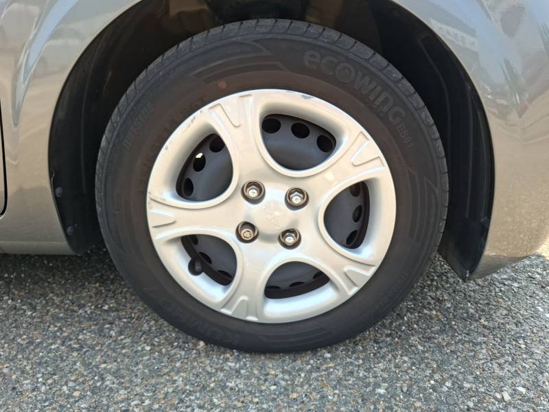 Kia Picanto - Photo 26