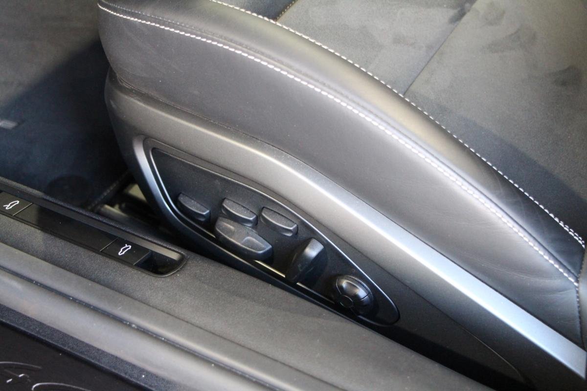 Porsche 911 - Photo 14