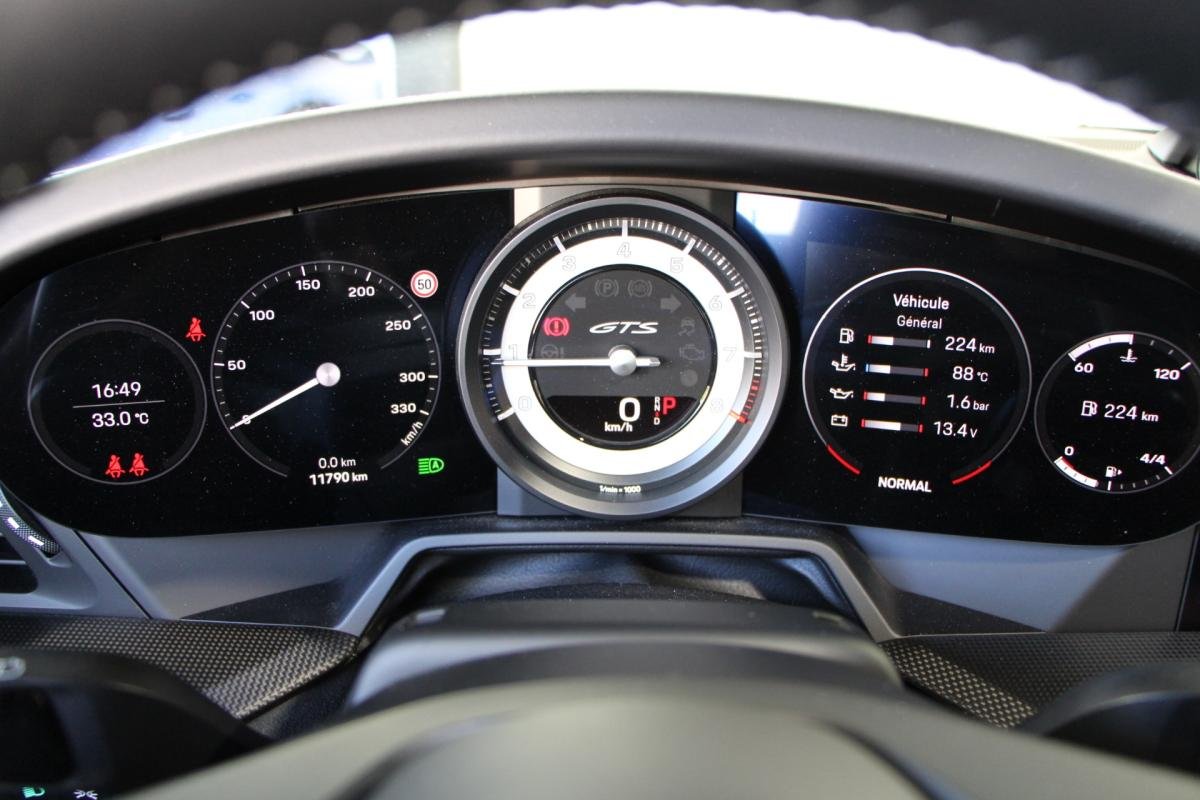 Porsche 911 - Photo 19