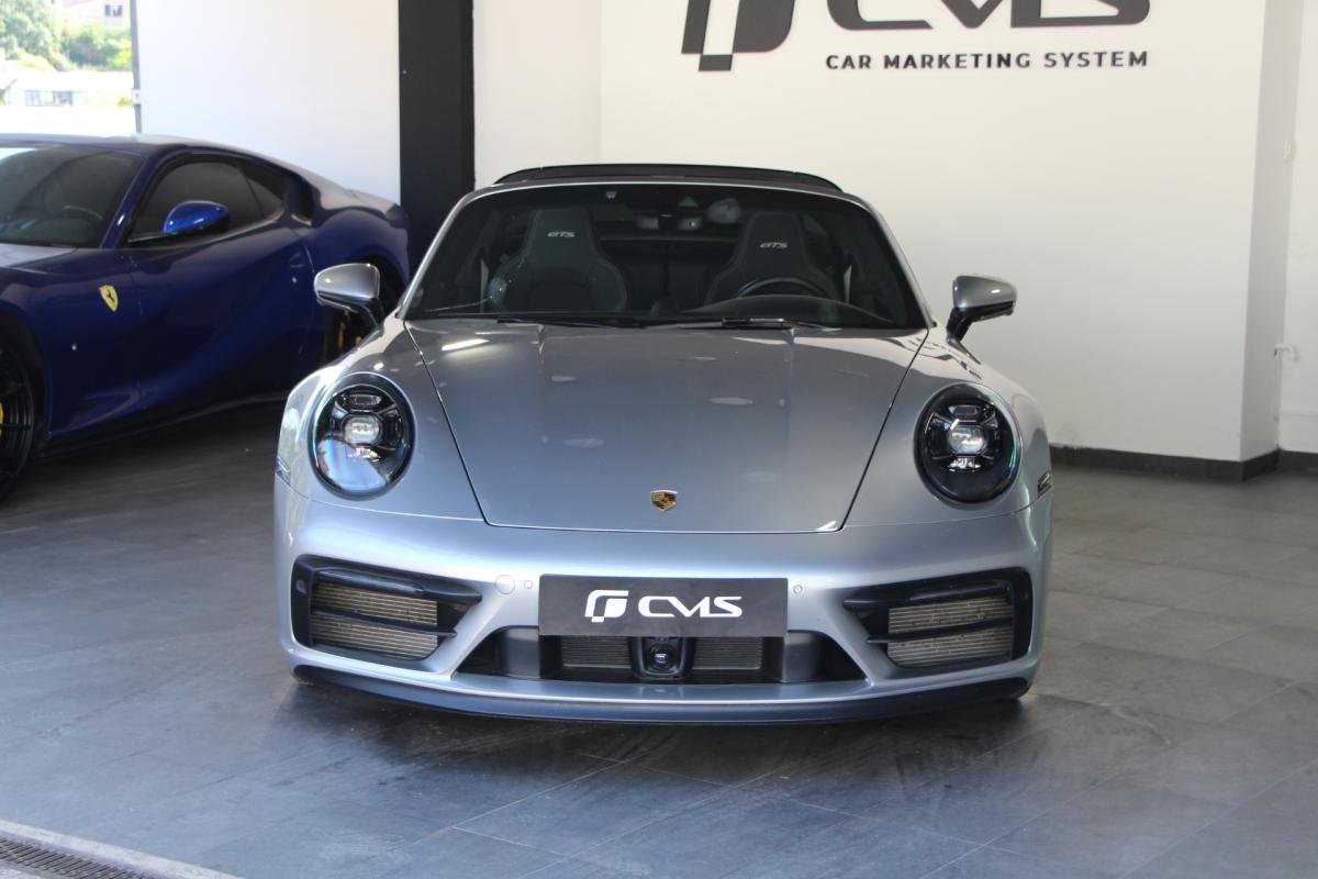 Porsche 911 - Photo 2