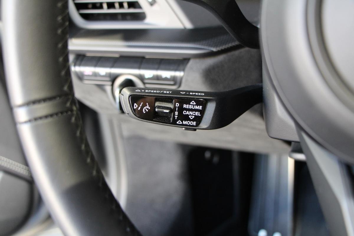 Porsche 911 - Photo 23