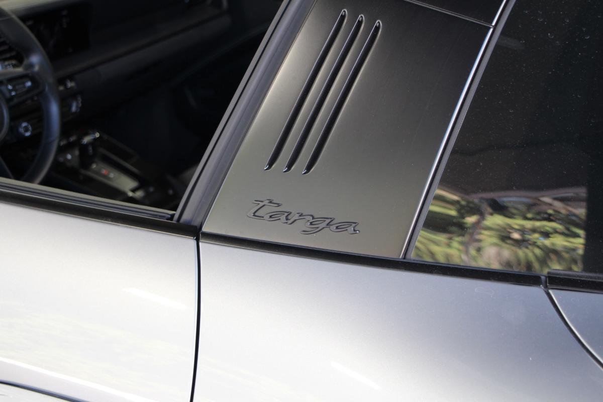Porsche 911 - Photo 24