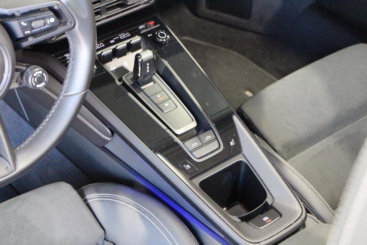 Porsche 911 - Photo 33