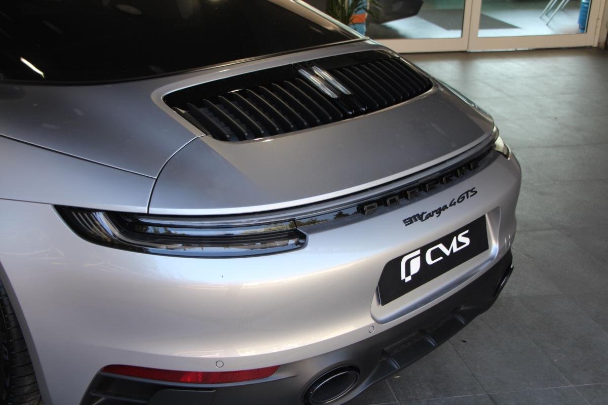 Porsche 911 - Photo 5