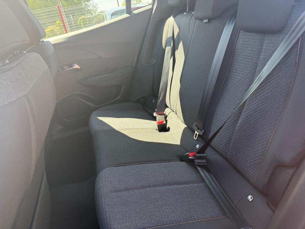 Peugeot 2008 - Photo 6