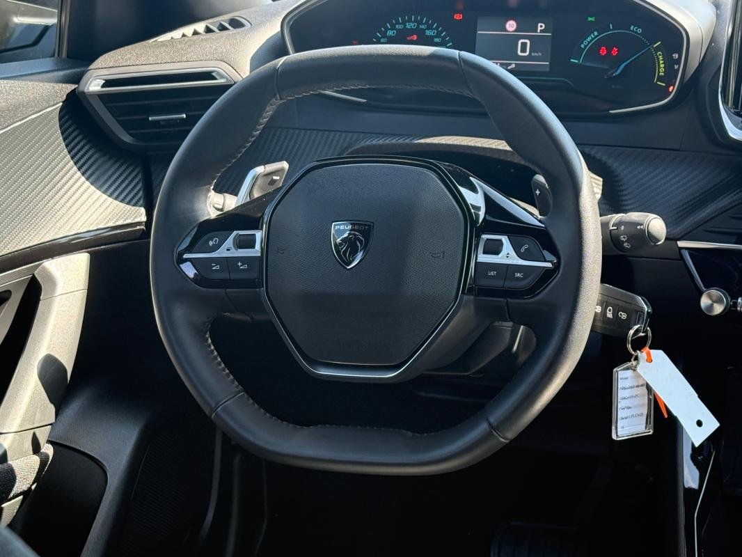 Peugeot 2008 - Photo 8