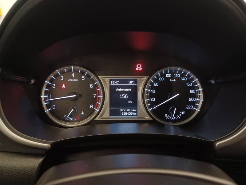 Suzuki Vitara - Photo 22
