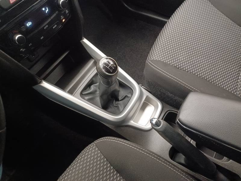 Suzuki Vitara - Photo 23