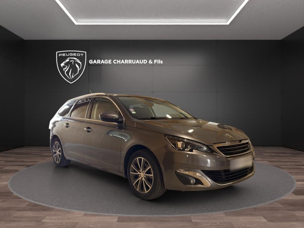 Peugeot 308 SW - Photo 1