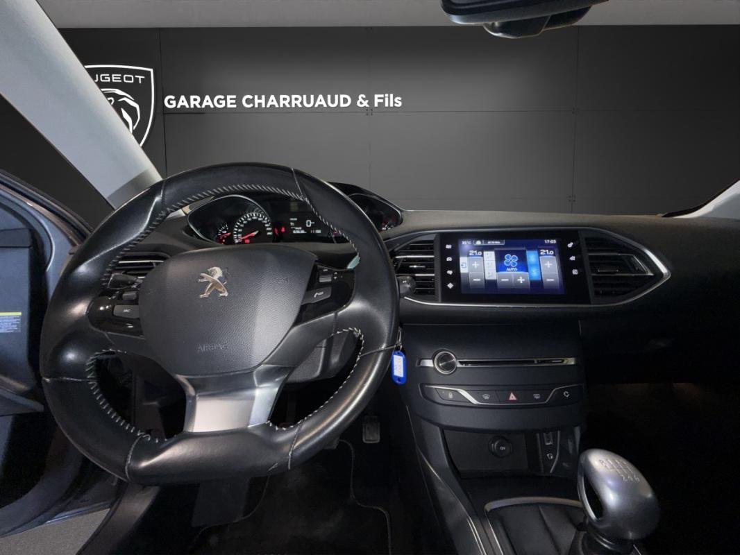 Peugeot 308 SW - Photo 11