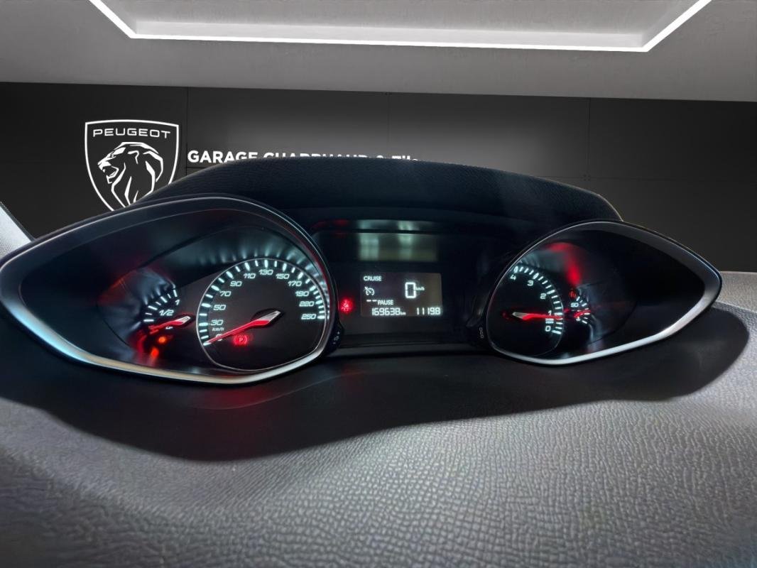 Peugeot 308 SW - Photo 15