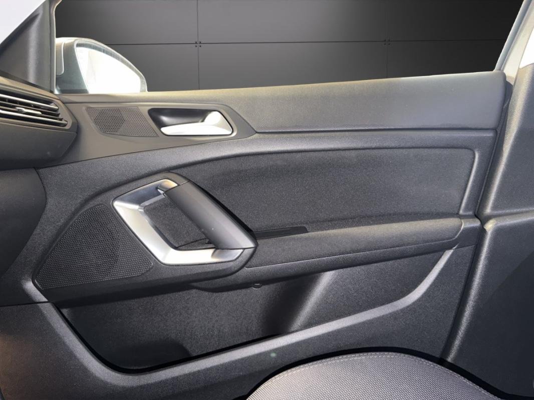Peugeot 308 SW - Photo 19