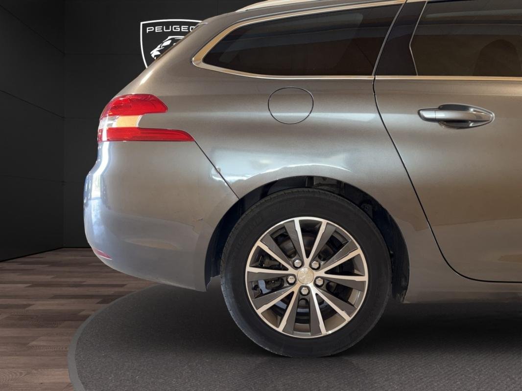 Peugeot 308 SW - Photo 25