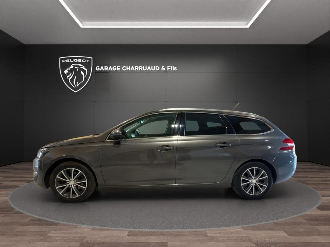 Peugeot 308 SW - Photo 6