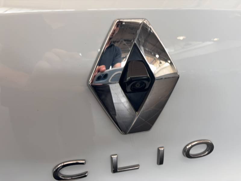 Renault Clio - Photo 16