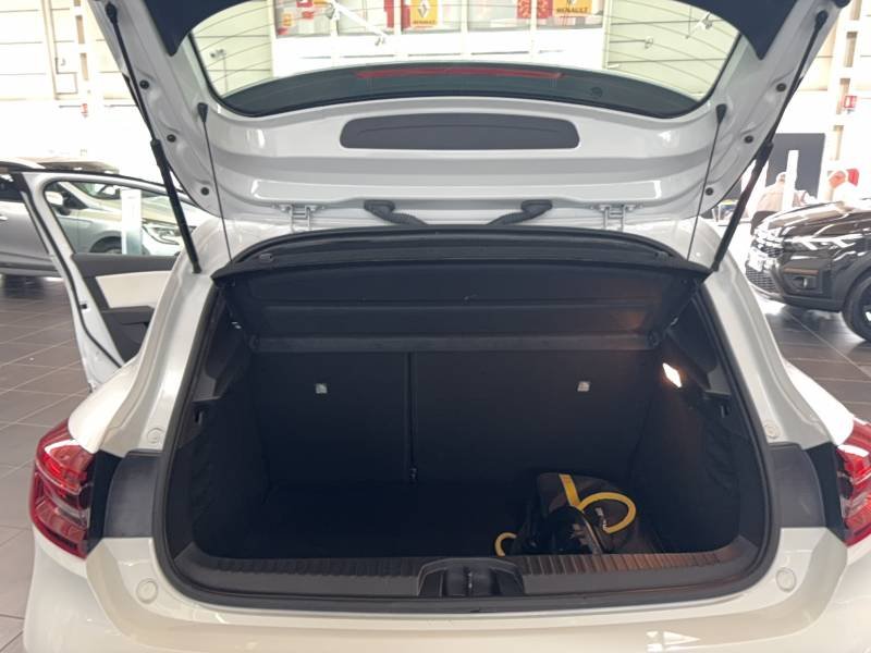 Renault Clio - Photo 18
