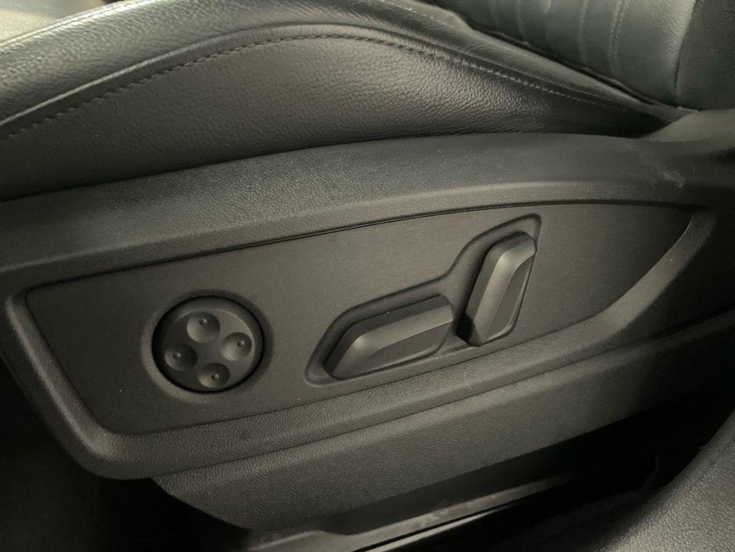Audi Q5 - Photo 14