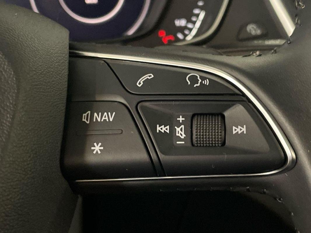 Audi Q5 - Photo 20