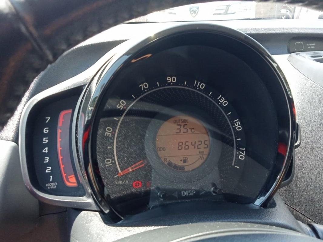 Toyota Aygo - Photo 19