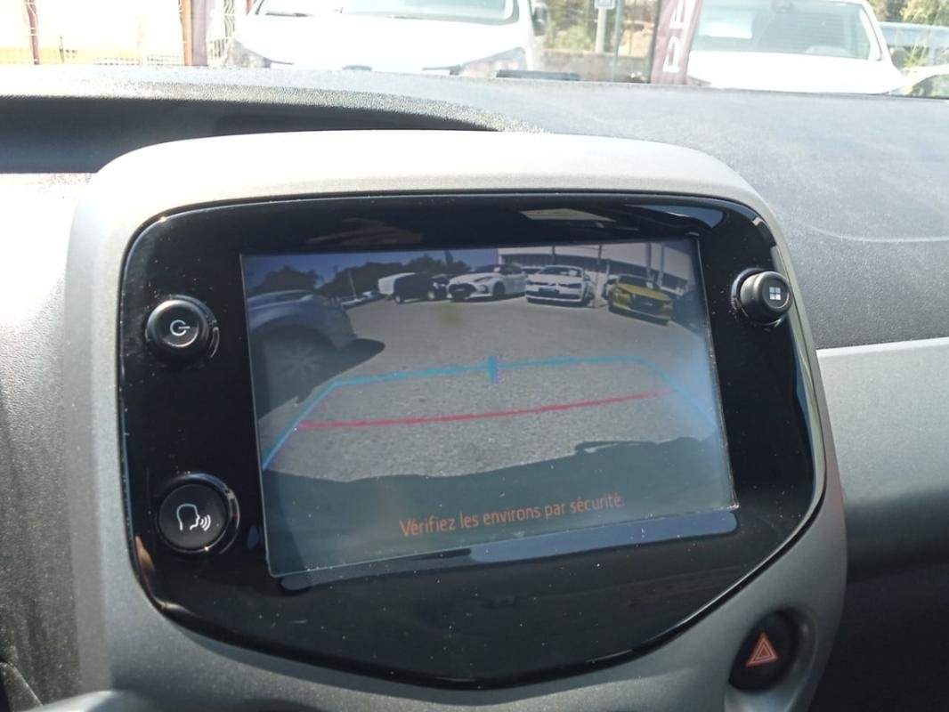 Toyota Aygo - Photo 21