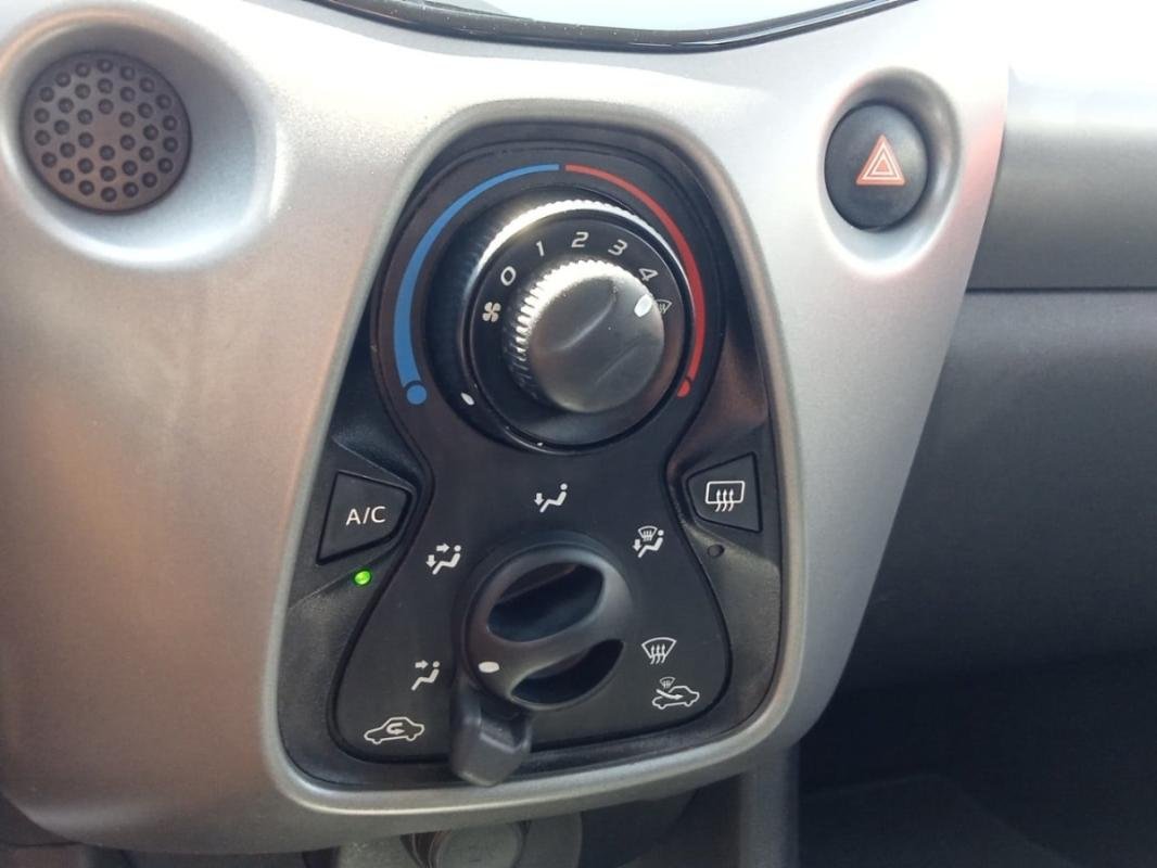 Toyota Aygo - Photo 25