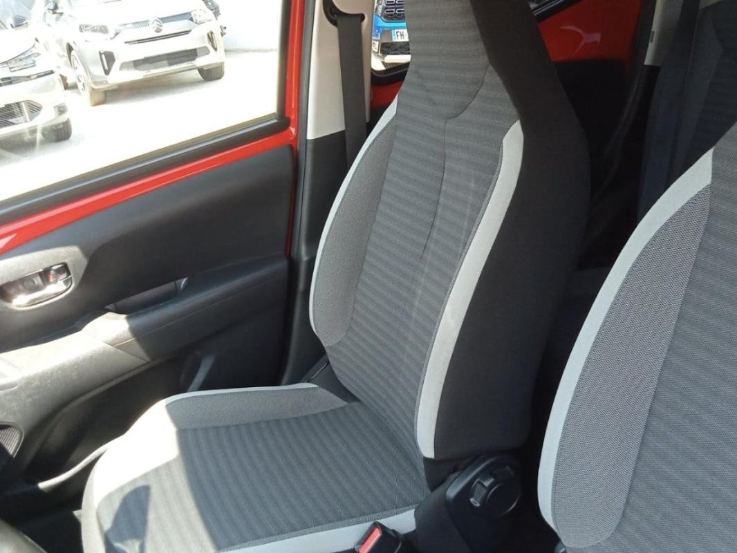Toyota Aygo - Photo 29