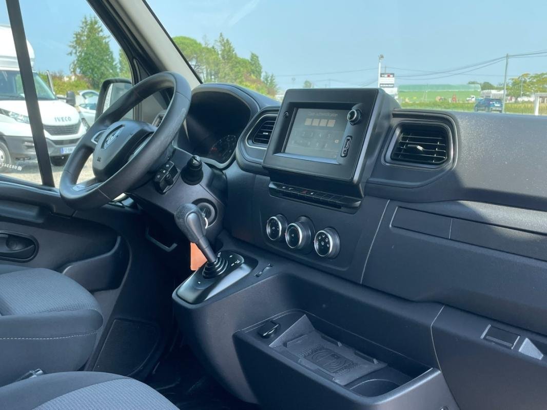 Renault Master - Photo 14
