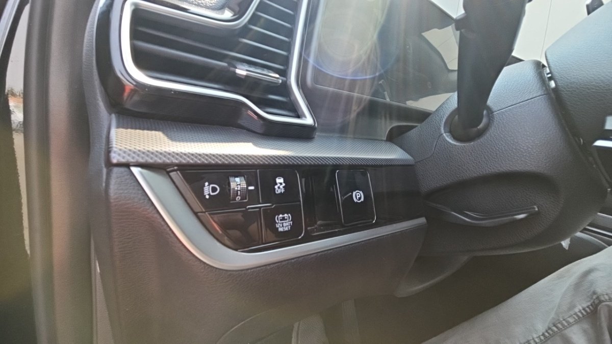 Kia Sportage - Photo 25