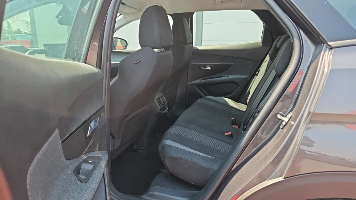 Peugeot 3008 - Photo 10