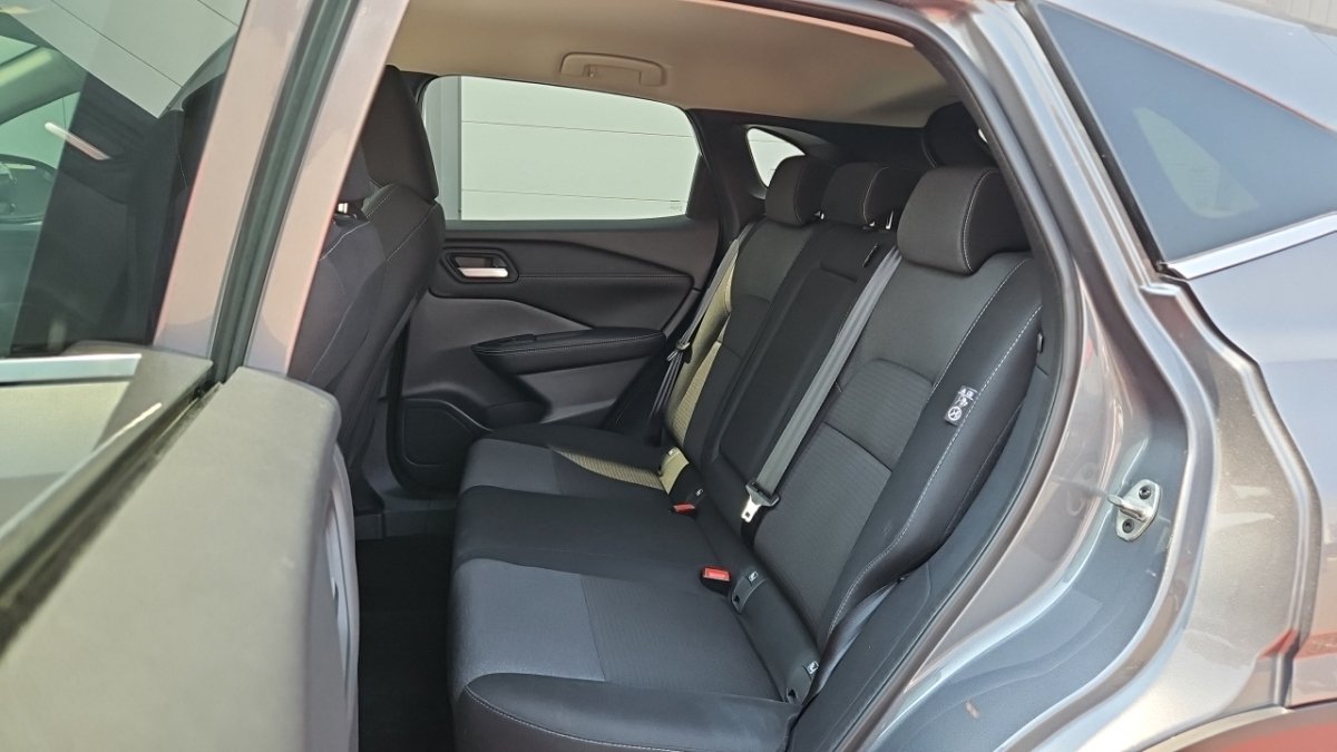 Nissan Qashqai - Photo 12