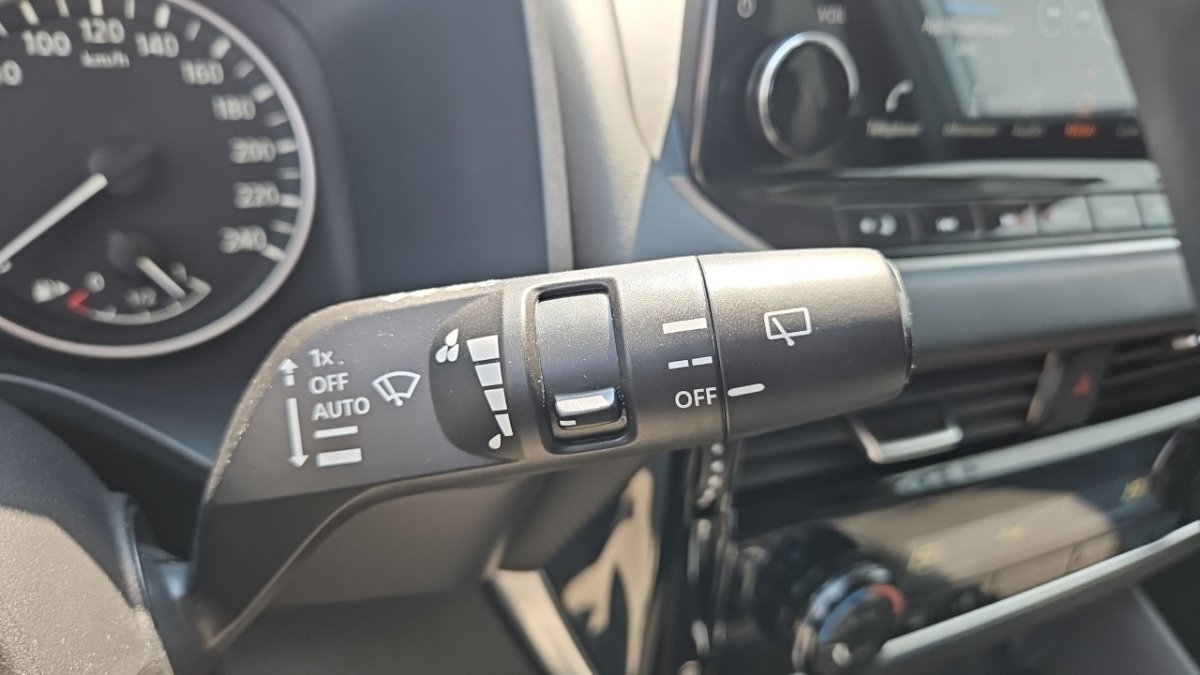 Nissan Qashqai - Photo 22