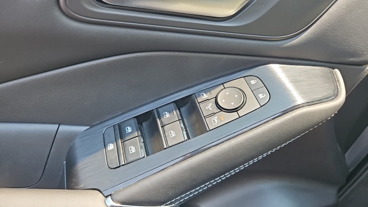 Nissan Qashqai - Photo 25