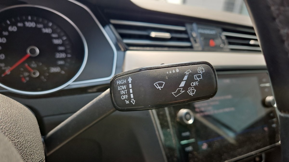 Volkswagen Passat SW - Photo 21