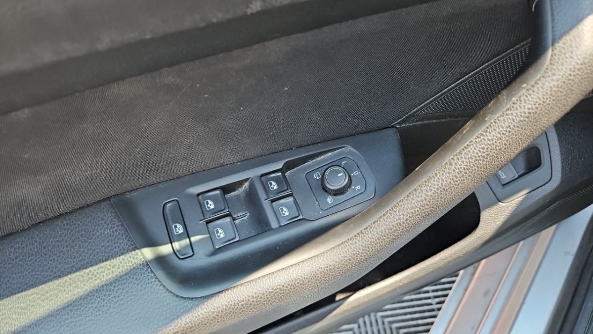 Volkswagen Passat SW - Photo 24