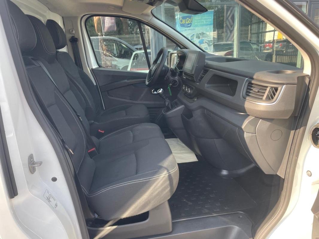 Renault Trafic - Photo 18