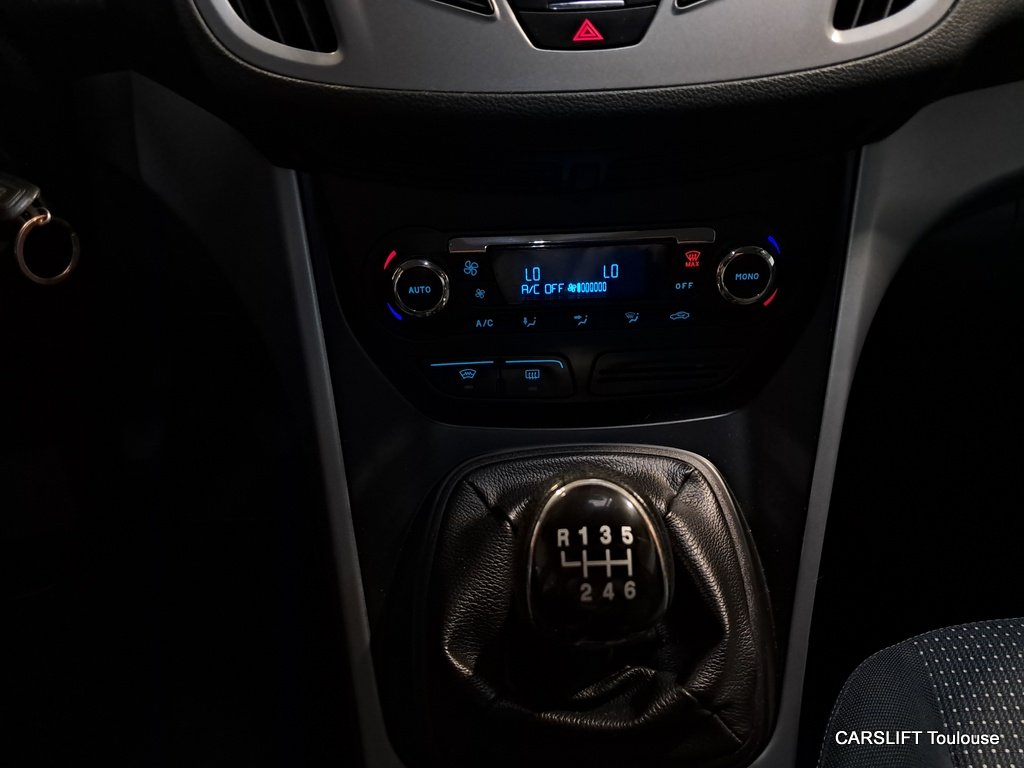 Ford Grand C-Max - Photo 17