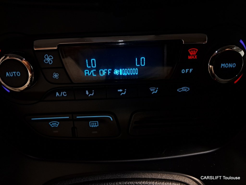 Ford Grand C-Max - Photo 25
