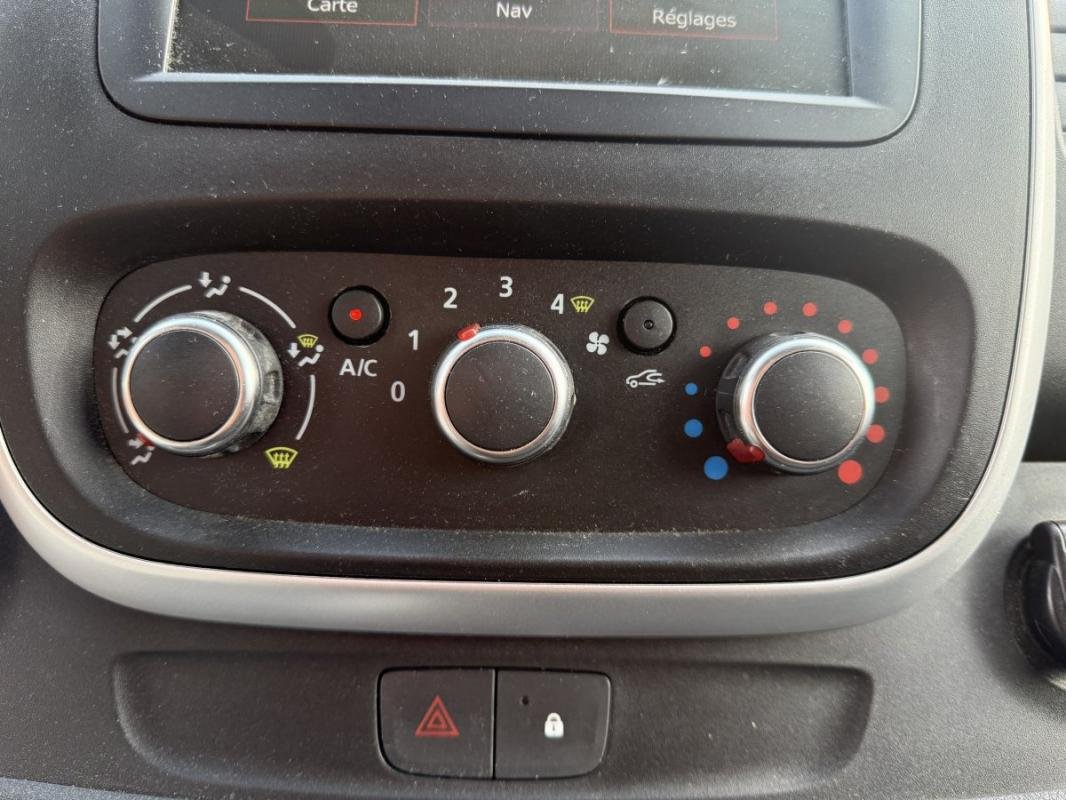 Renault Trafic - Photo 20