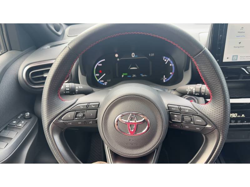 Toyota Yaris - Photo 24