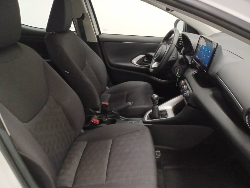 Toyota Yaris - Photo 12