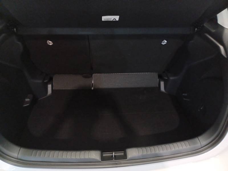 Toyota Yaris - Photo 15