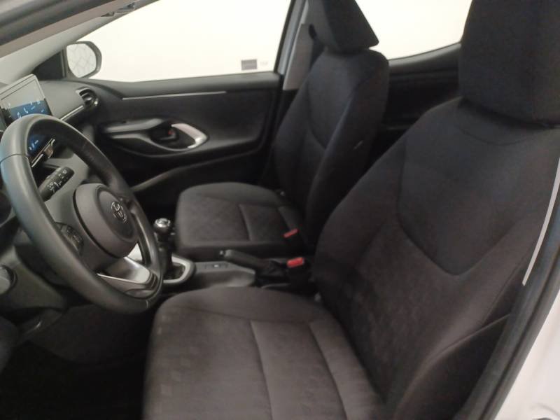 Toyota Yaris - Photo 10