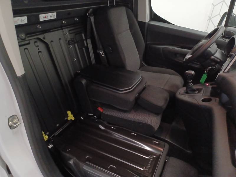 Toyota Proace City - Photo 17