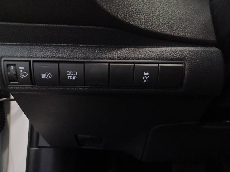 Toyota Corolla - Photo 15