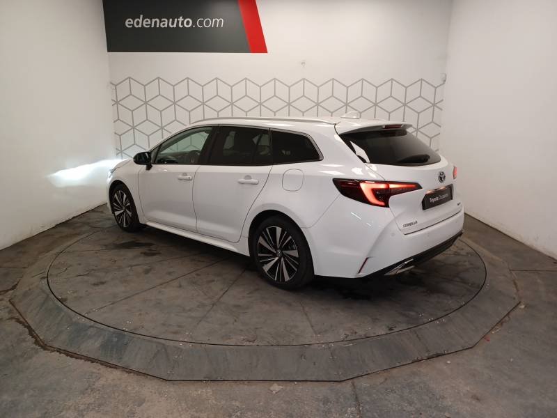 Toyota Corolla - Photo 3