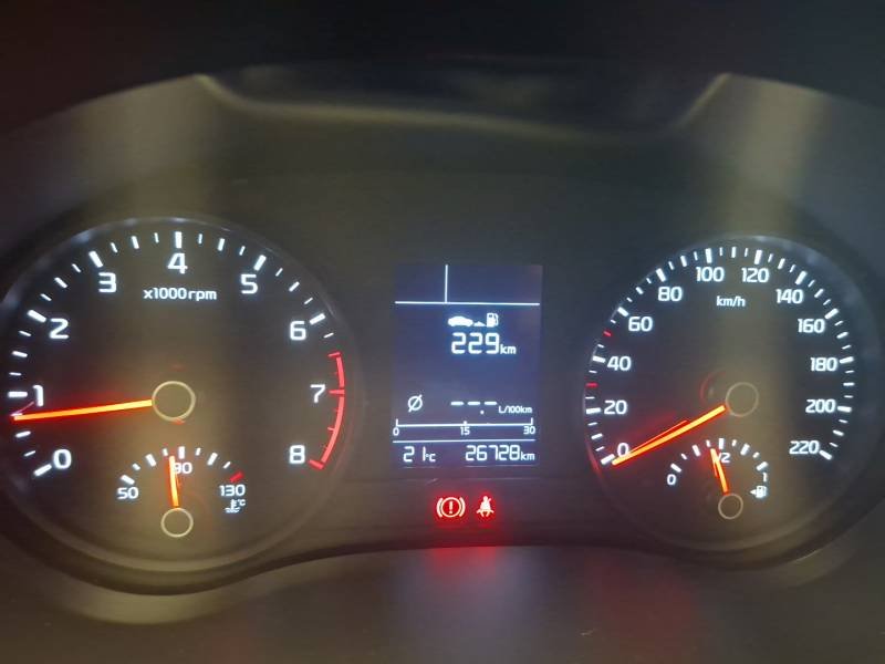 Kia Rio - Photo 14