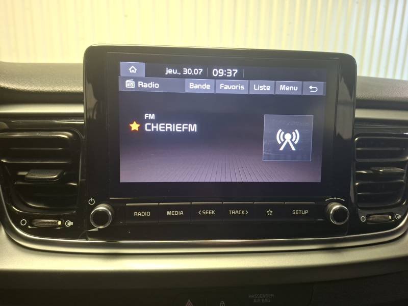 Kia Rio - Photo 16