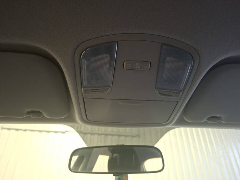 Kia Rio - Photo 23
